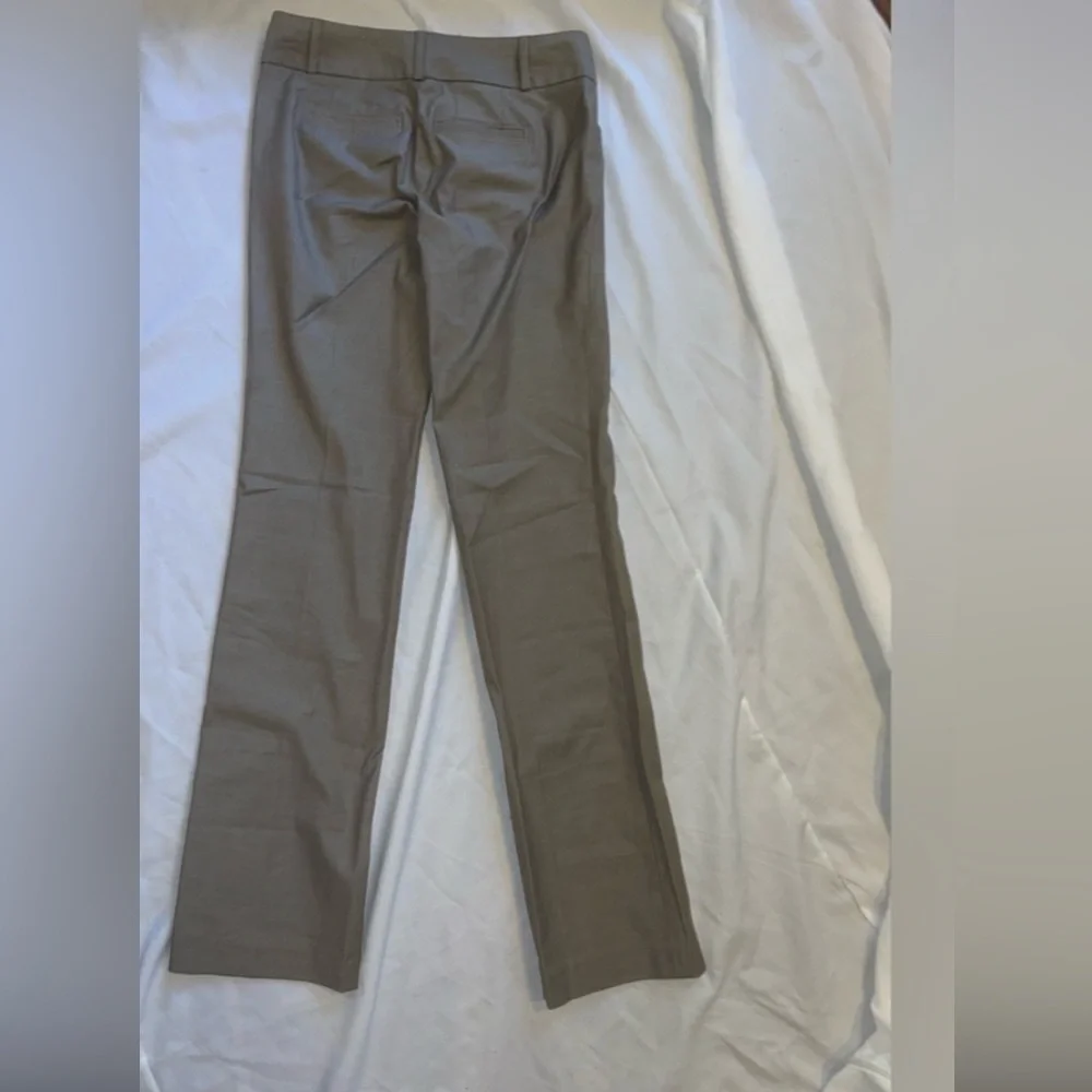 Banana Republic Taupe Dress Pants size 2 woman’s slacks - Picture 5 of 7